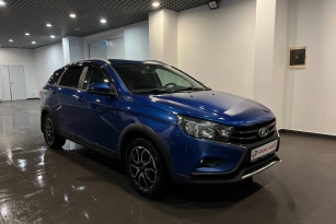 LADA VESTA