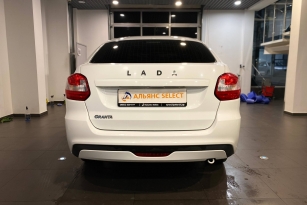 LADA GRANTA