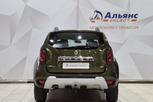 RENAULT DUSTER