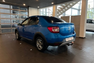 RENAULT LOGAN