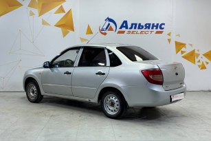 LADA GRANTA