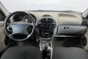 LADA KALINA
