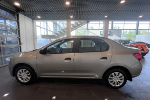 RENAULT LOGAN