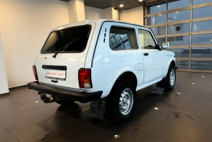 LADA 2121 (4X4)
