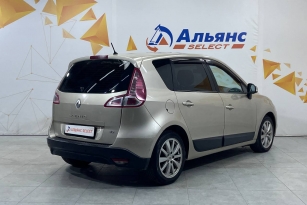 RENAULT SCENIC