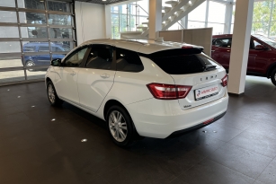 LADA VESTA