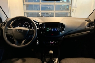LADA VESTA