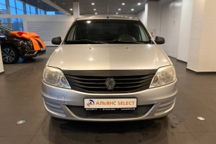 RENAULT LOGAN