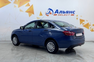 LADA VESTA