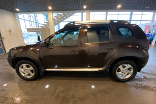 RENAULT DUSTER