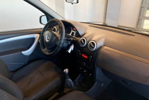 LADA LARGUS