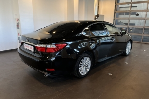 LEXUS ES250