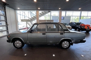 LADA 2107