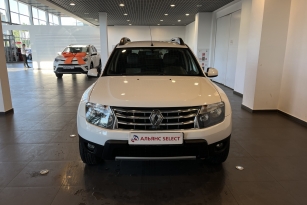 RENAULT DUSTER