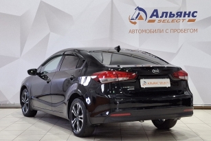 KIA CERATO