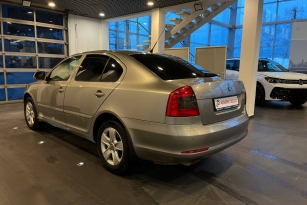 SKODA OKTAVIA
