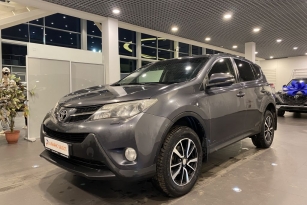 TOYOTA RAV 4