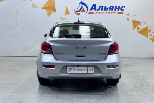 CHEVROLET CRUZE