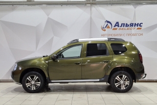 RENAULT DUSTER