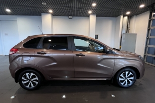 LADA XRAY