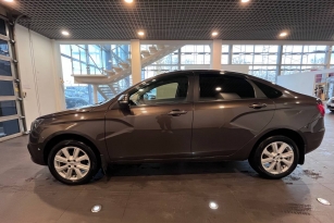 LADA VESTA