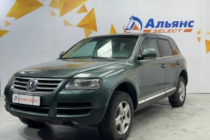 VOLKSWAGEN TOUAREG