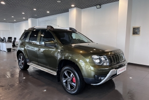 RENAULT DUSTER