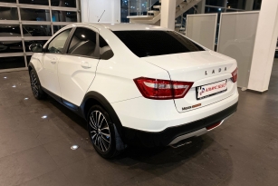 LADA VESTA