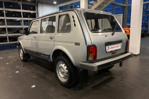 LADA 2131 (4X4)