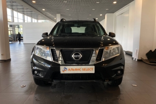 NISSAN TERRANO
