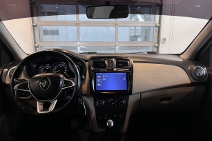 RENAULT LOGAN