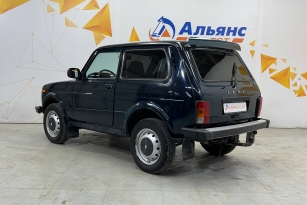 LADA 2121 (4X4)