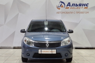 RENAULT SANDERO