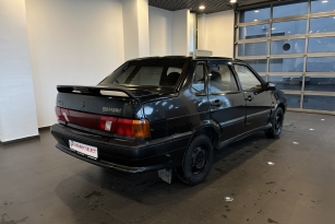 LADA 2115