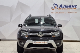 RENAULT DUSTER