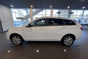 LADA VESTA