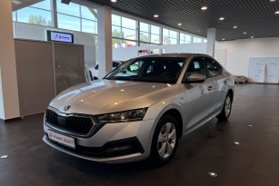 SKODA OKTAVIA