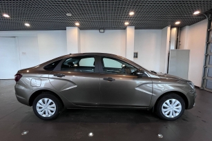 LADA VESTA