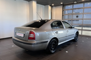 SKODA OKTAVIA