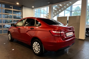 LADA VESTA