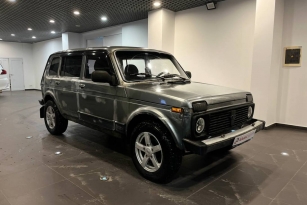 LADA 2131 (4X4)