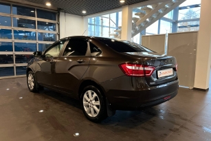 LADA VESTA
