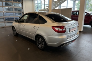 LADA GRANTA