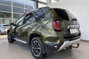 RENAULT DUSTER