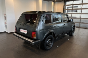 LADA 2131 (4X4)