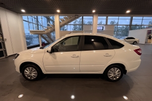 LADA GRANTA