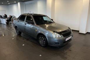 LADA PRIORA