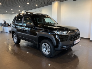 LADA NIVA TRAVEL