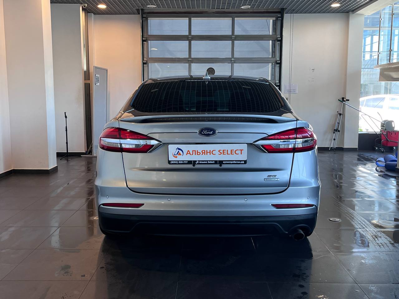 FORD FUSION