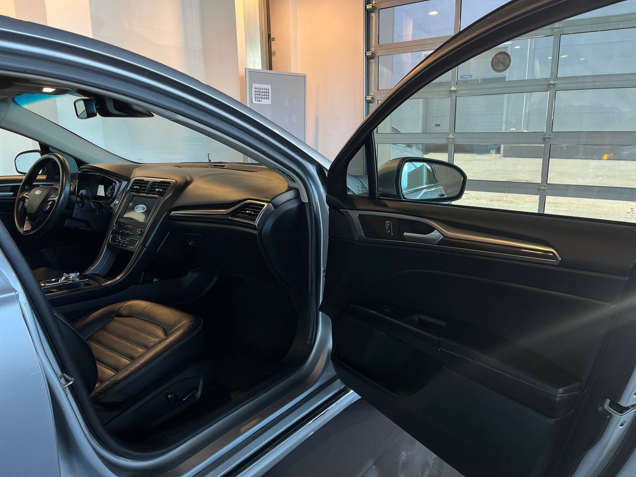 FORD FUSION
